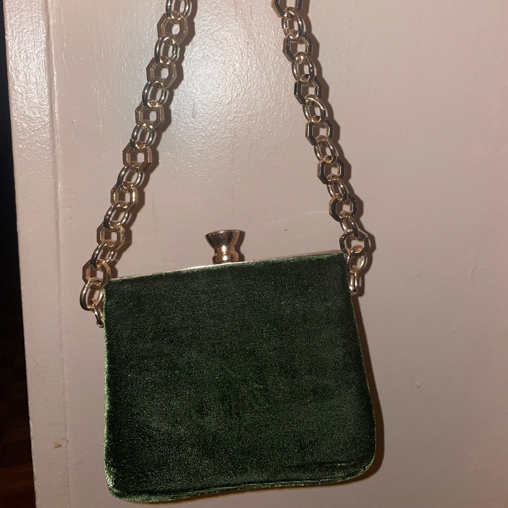 Top shop green velvet shoulder bag. New with no tag